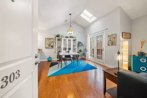 111-121 Green St #303, Boston, MA 02130