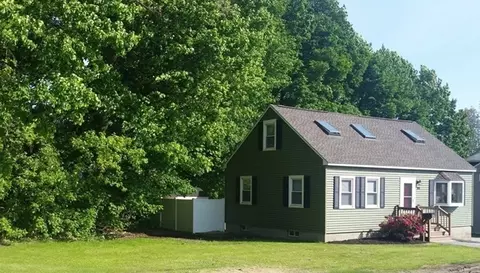 97 Kenwood Rd, Methuen, MA 01844