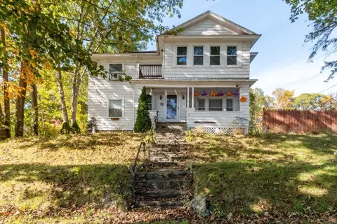 Exterior - 211 June St #2, Worcester, MA 01602 photo 7 of 8