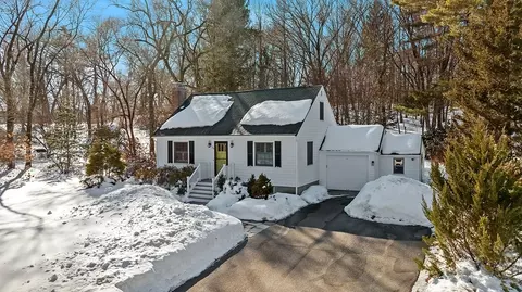 20 Lee Rd, Wayland, MA 01778