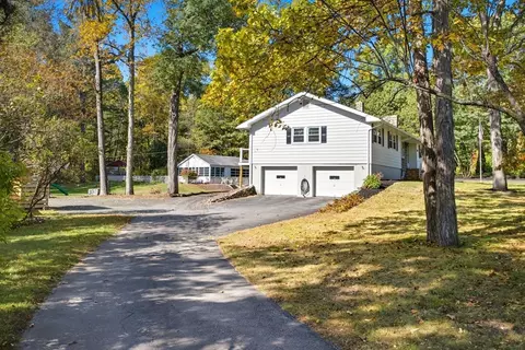 Exterior - 534 Forest St, Methuen, MA 01844 photo 3 of 11