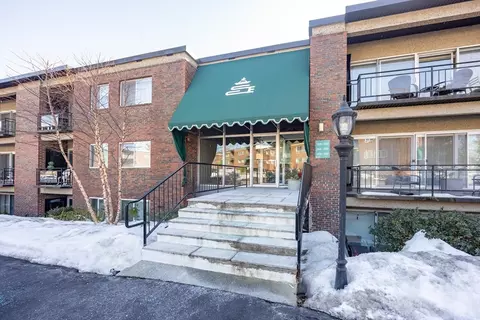 1212 Greendale Ave #300, Needham, MA 02492 photo 2