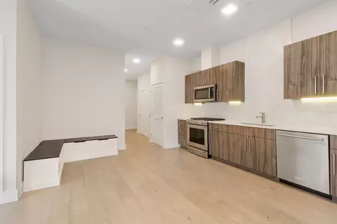 24 Rush St #E, Somerville, MA 02145 photo 12