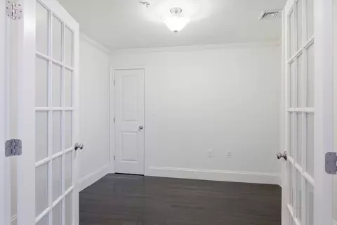 491 Dutton St #305, Lowell, MA 01854 photo 4