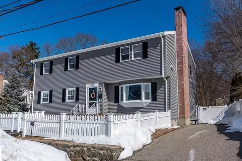 132 Whitehall St, Dedham, MA 02026