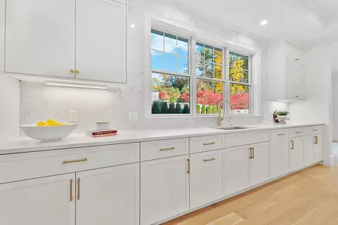 Kitchen - 8 Crestview Rd, Needham, MA 02492 photo 3 of 4