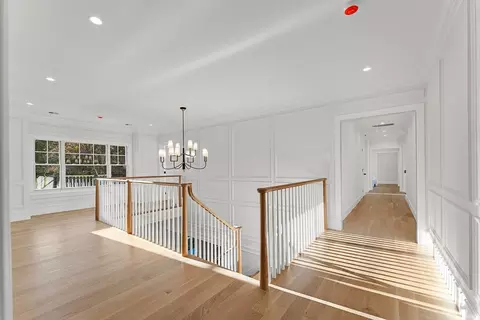 Entry Way - 8 Crestview Rd, Needham, MA 02492 photo 3 of 3