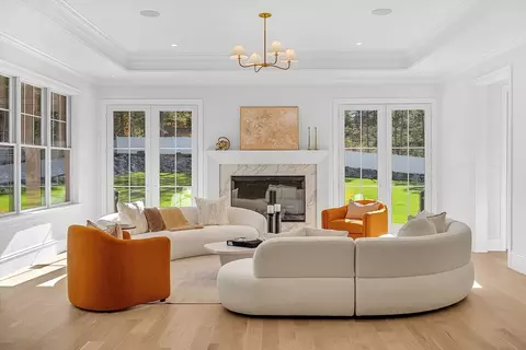 Living - 8 Crestview Rd, Needham, MA 02492 photo 2 of 4