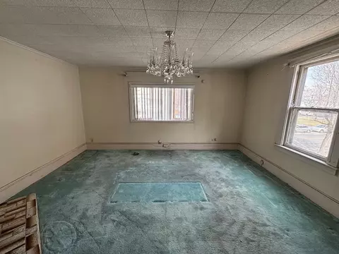 283 Wilbraham Rd, Springfield, MA 01109 photo 15