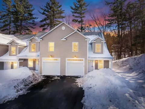 5 Peter St #D, Uxbridge, MA 01569
