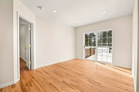 7 Maud Palmer Dr, Wareham, MA 02571 photo 10