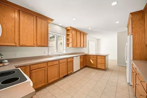 7 Maud Palmer Dr, Wareham, MA 02571 photo 20