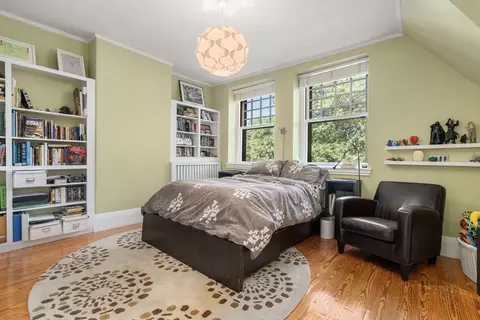 236 Walnut St, Brookline, MA 02445 photo 18