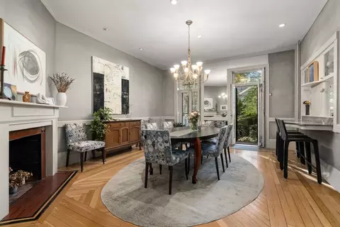 236 Walnut St, Brookline, MA 02445 photo 6