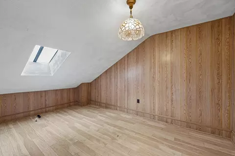 867 E Broadway, Boston, MA 02127 photo 28