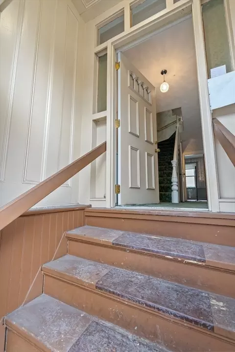 867 E Broadway, Boston, MA 02127 photo 8