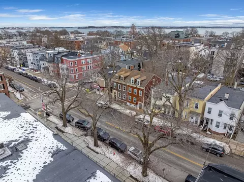 867 E Broadway, Boston, MA 02127 photo 5