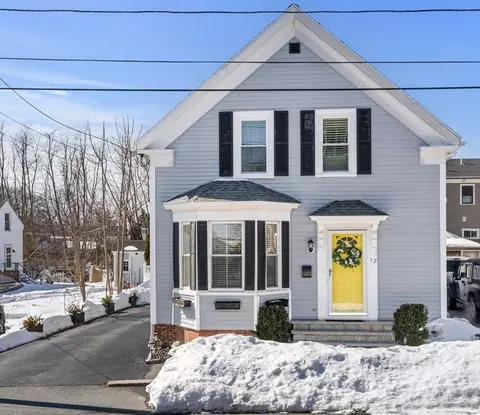 17 Orchard St, Salem, MA 01970