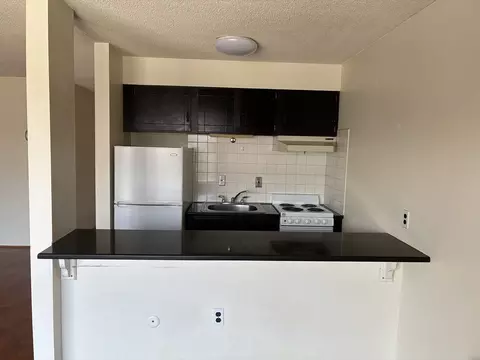 Kitchen - 2 Summit #43, Reading, MA 01867 photo 1 of 1