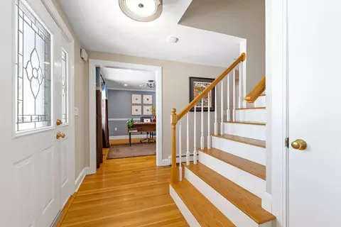 60 Douglas Rd, Needham, MA 02492 photo 4