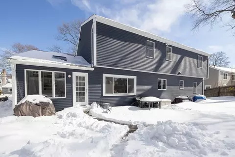 60 Douglas Rd, Needham, MA 02492 photo 32