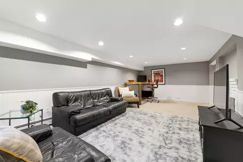 60 Douglas Rd, Needham, MA 02492 photo 31