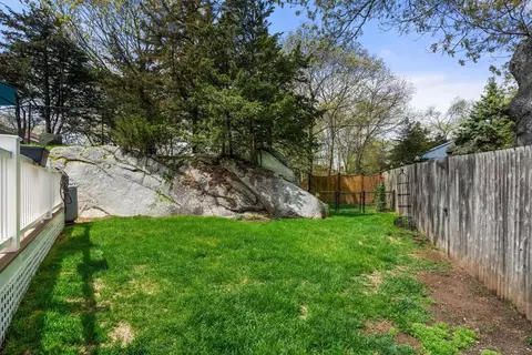 Exterior - 178 Atlantic St, Gloucester, MA 01930 photo 6 of 8