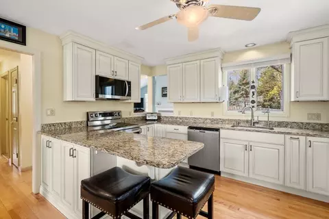 Kitchen - 178 Atlantic St, Gloucester, MA 01930 photo 2 of 3