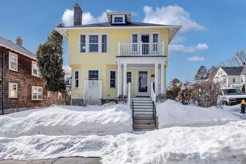 62 Ainsworth St, Roslindale, MA 02131