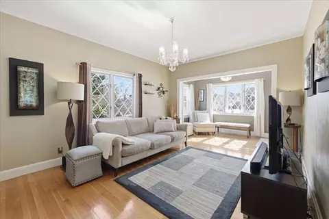 72 Crane St, Dedham, MA 02026 photo 5