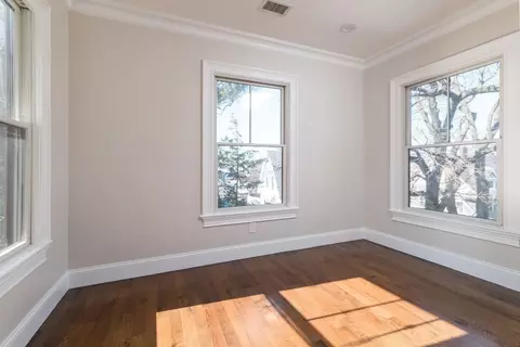 142 Fuller St #4, Brookline, MA 02446 photo 10