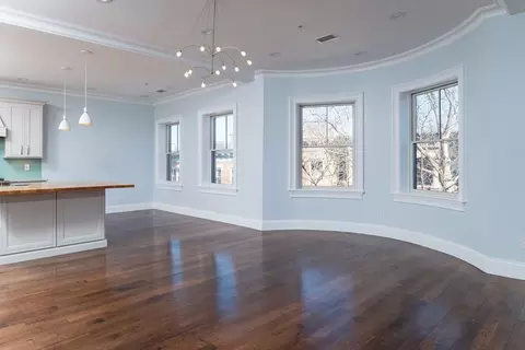 142 Fuller St #4, Brookline, MA 02446 photo 3