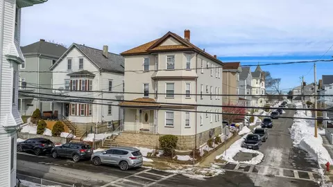 304 Cambridge St, Fall River, MA 02721 photo 15