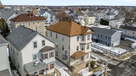 304 Cambridge St, Fall River, MA 02721 photo 16