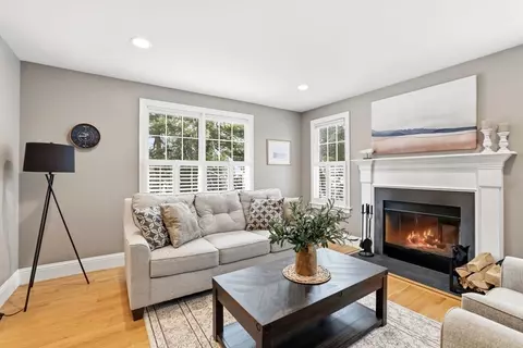 Living - 18 Red Pine Ln, Wareham, MA 02571 photo 1 of 2