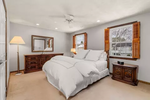 21 Brewster Dr, Needham, MA 02492 photo 14