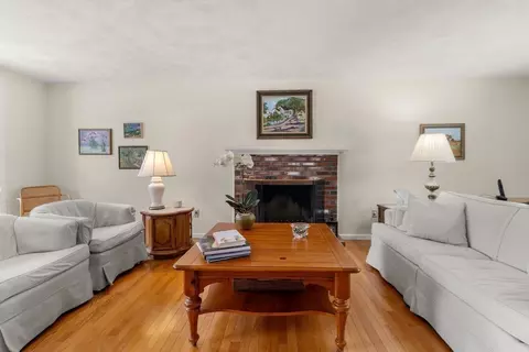 21 Brewster Dr, Needham, MA 02492 photo 7