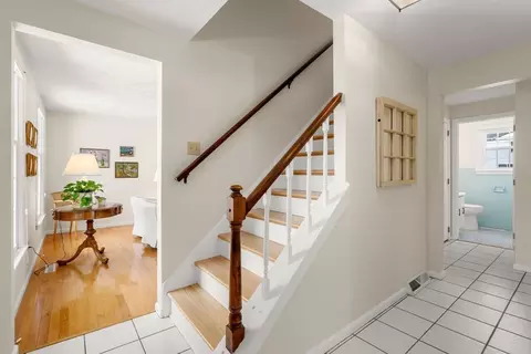21 Brewster Dr, Needham, MA 02492 photo 3