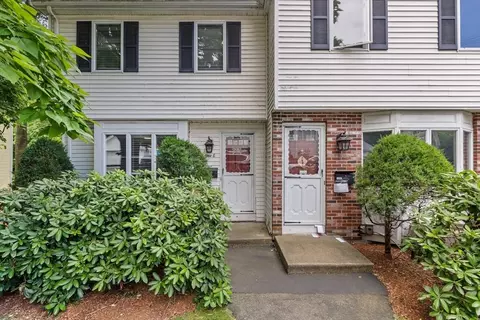Other - 1 Traverse St #E, Wakefield, MA 01880 photo 1 of 6
