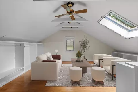 Living - 1 Traverse St #E, Wakefield, MA 01880 photo 8 of 8