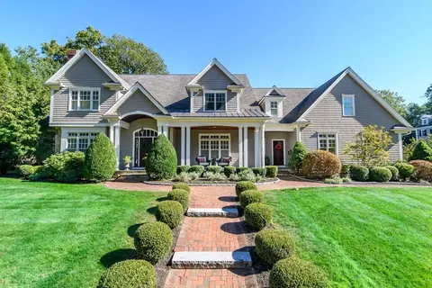 138 Lowell Rd, Wellesley, MA 02481