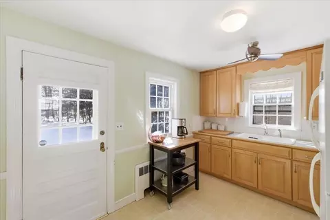 46 Park St, Dedham, MA 02026 photo 11