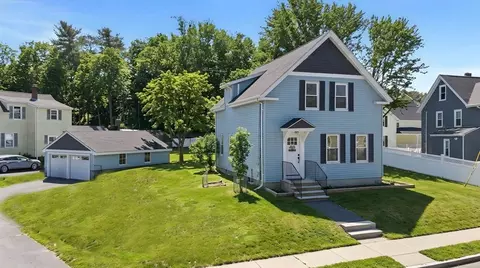 61 Nahant St, Wakefield, MA 01880