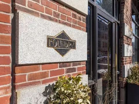 320 W 2nd St #407, Boston, MA 02127