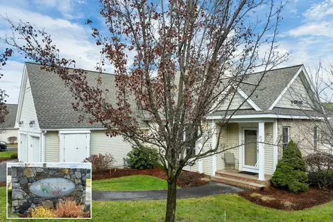 401 Autumn Ridge Dr #401, Ayer, MA 01432