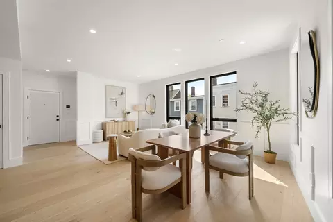 136 W Eighth #FOUR, Boston, MA 02127