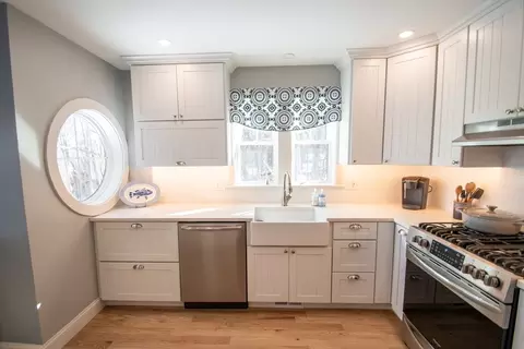 1192 S River St, Marshfield, MA 02050 photo 6