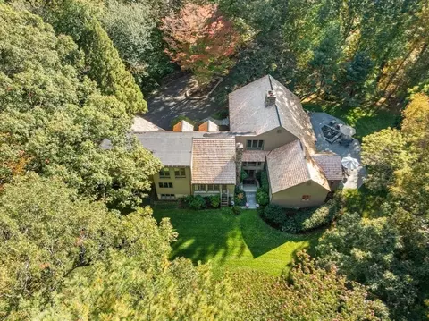 24 Trailside, Weston, MA 02493 photo 30