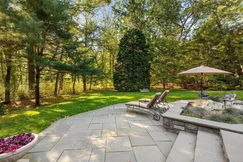 24 Trailside, Weston, MA 02493 photo 8