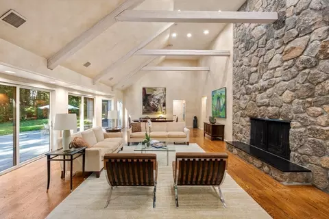 24 Trailside, Weston, MA 02493 photo 4